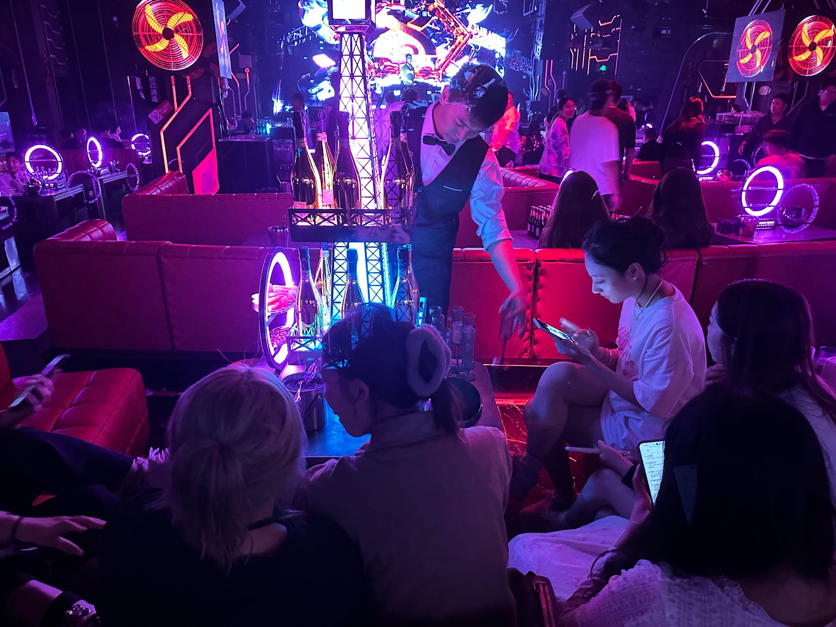 德阳商务ktv创新商务ktv模式解析-中江县ktv预订