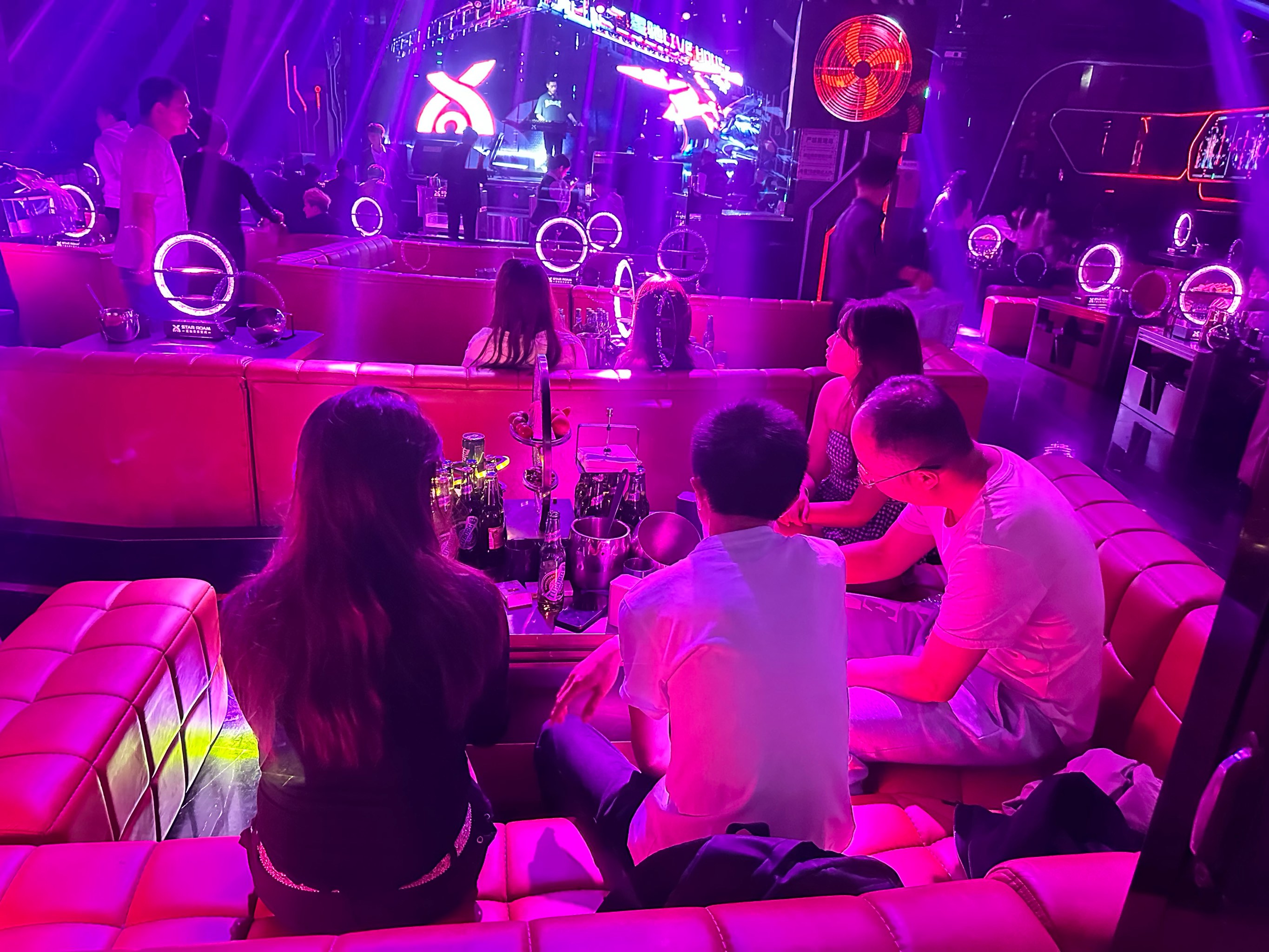 德阳商务ktv低端场商务ktv推荐选择-中江县ktv预订